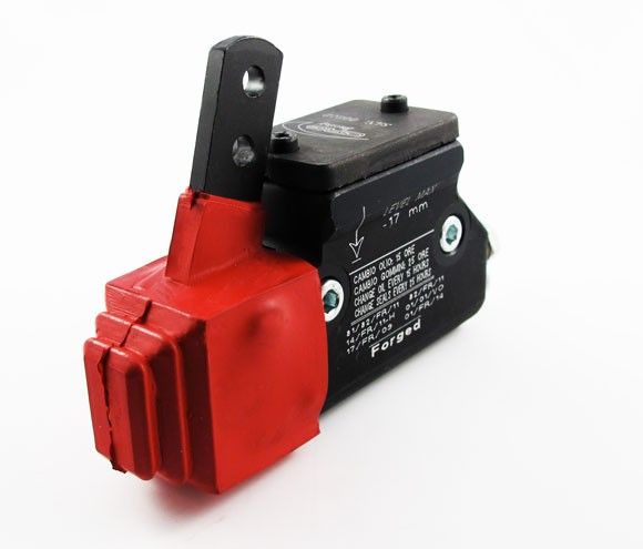 CRG Master Cylinder Assy/V05/V04/09 Black