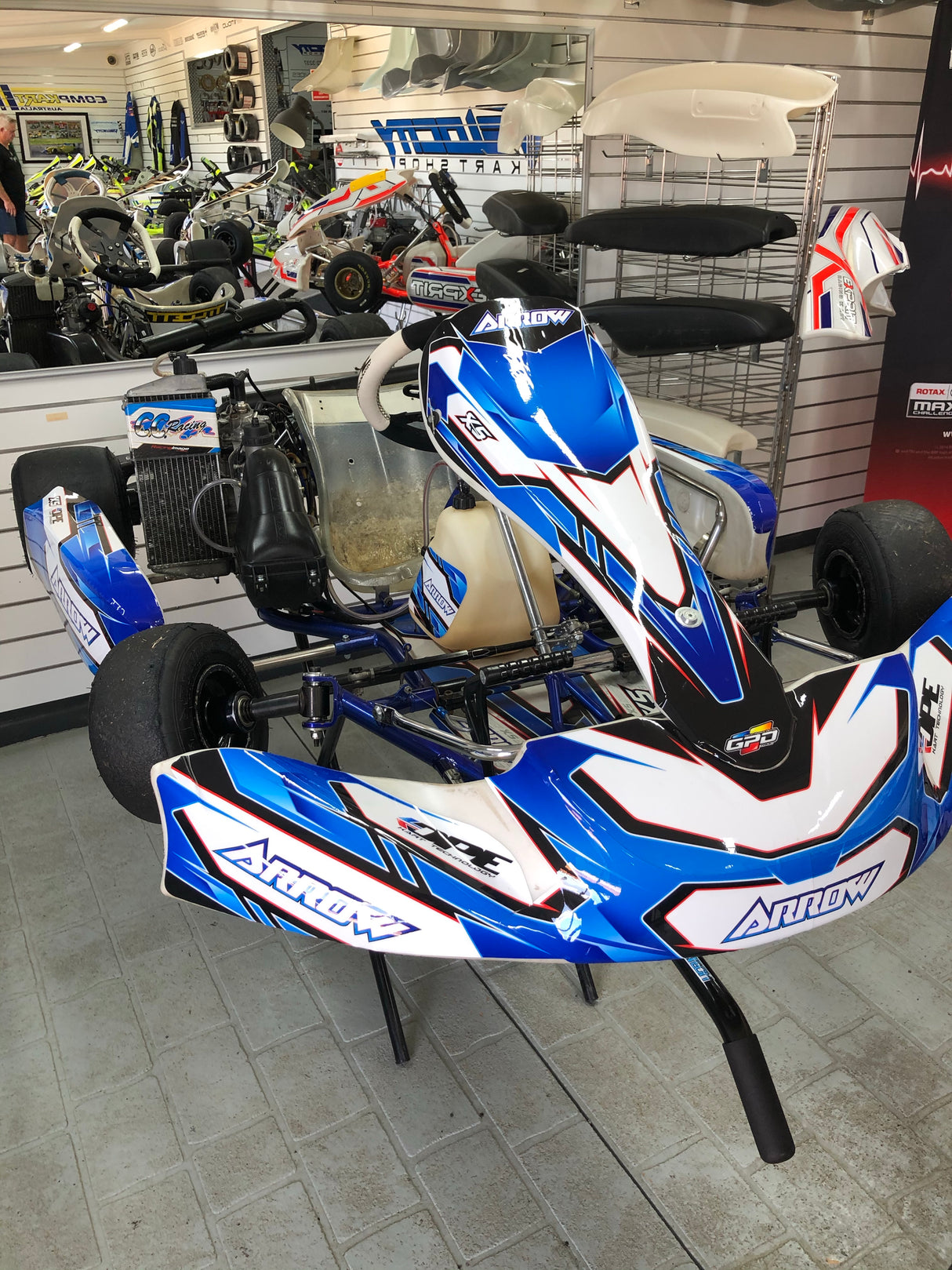 Used- Arrow X5 with Evo Rotax Max Complete